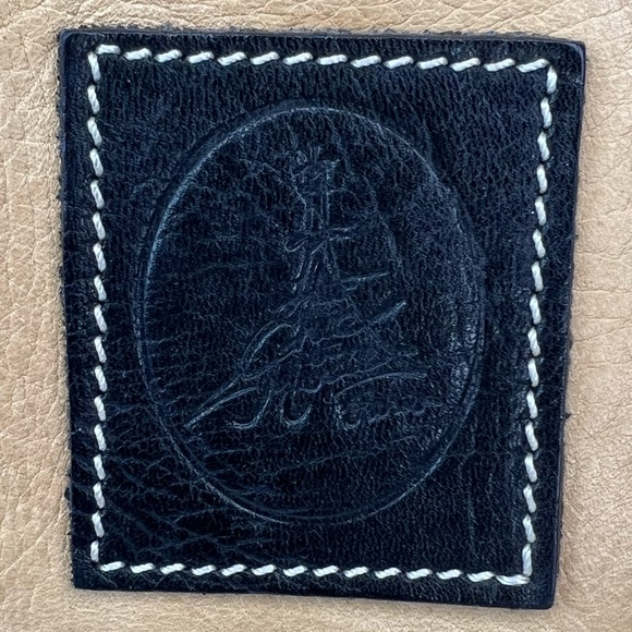 Chic et Mode Large Leather Tote Bag - Picture 3 of 8